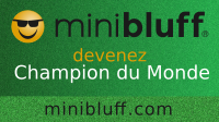 Jennifer joue au Minibluff